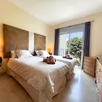 Costalita F - Beachside Apartment
